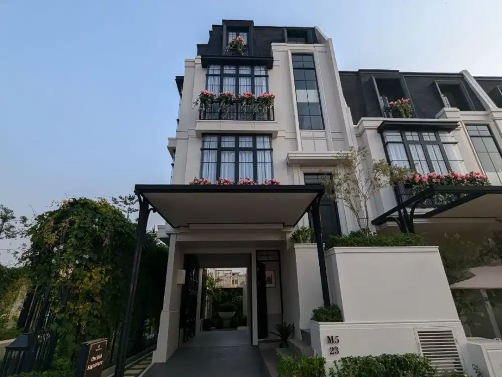 Dijual Rumah Brand New Tipe Rose 6x13 Melrose Jakarta Barat