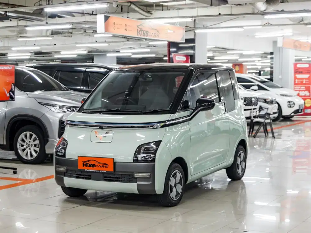 Wuling Airev Longrange 300 Pro 2023 hijau muda