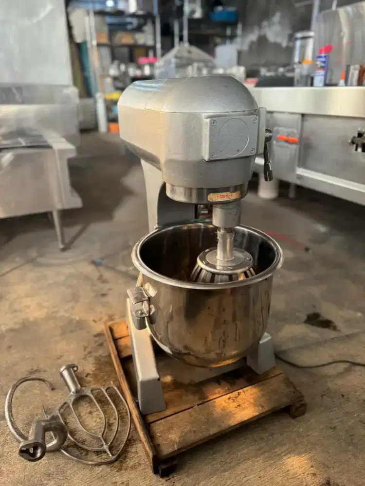Mesin planetary mixer