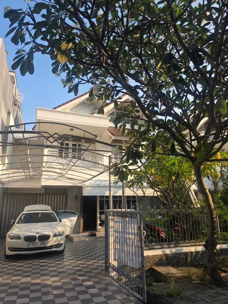 Dijual Rumah Luas 330 m² SHM di Elang Laut VII, Kamal Muara – Rp7,5 M