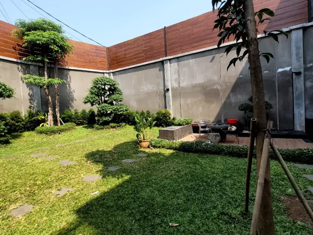 Rumah Elite Nyaman Kebayoran Bintaro Sektor 7 Tangerang Selatan LT 323m² 5 KT PRIVATE POOL Siap Huni!