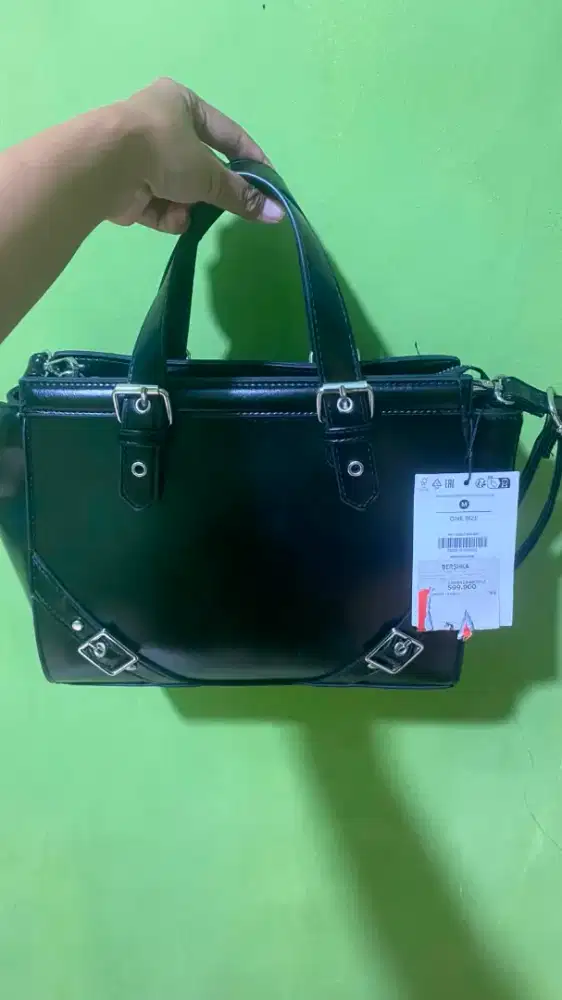 Bershka Ori belum di pakai