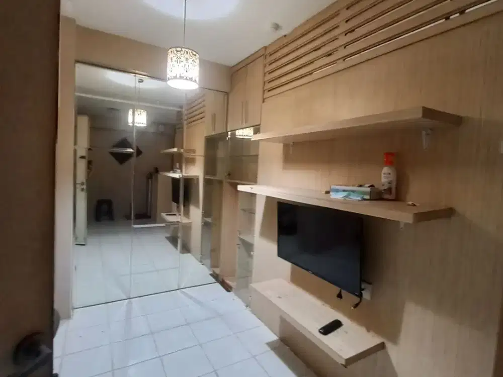 DIJUAL CEPAT unit apartemen gading nias DAHLIA type 2bedrooms SHM