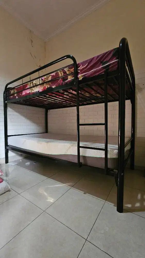 Bunk Bed INFORMA + 2 Kasur 100x200cm | Hemat Tinggal Pakai