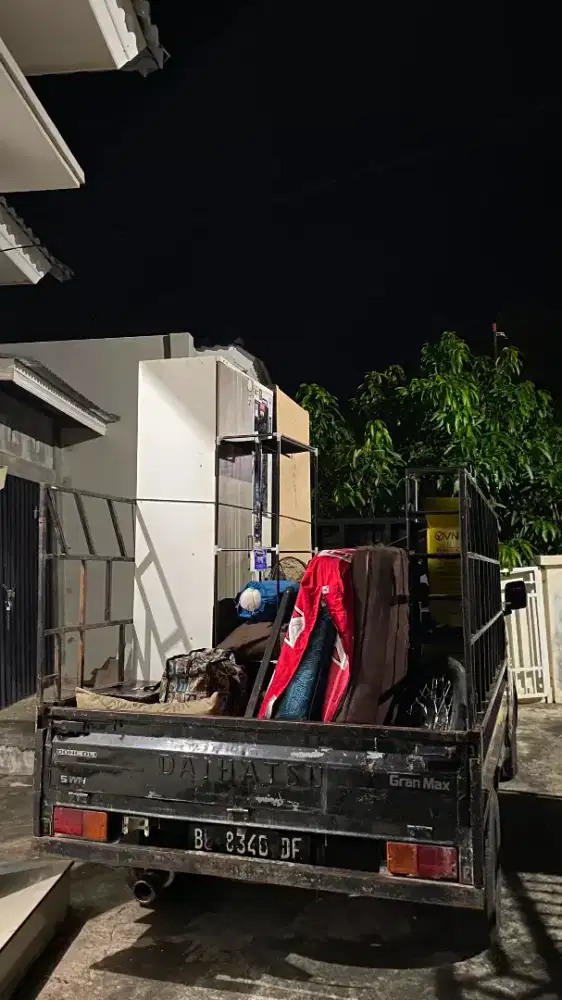 Jasa pindahan barang
