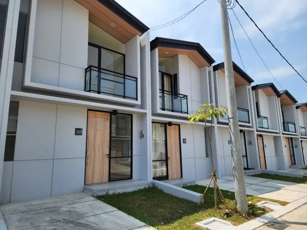Dijual Cepat BU, Rumah Baru Siap Huni dalam Komplek di Karawang Barat