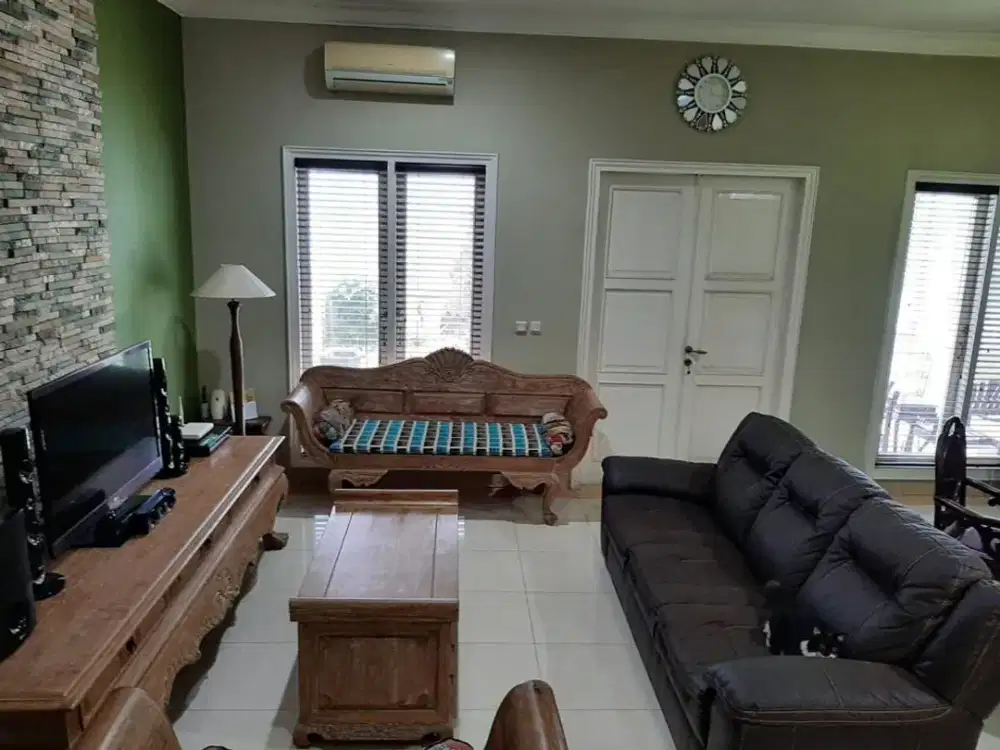 DIJUAL RUMAH MEWAH MODERN SIAP HUNI DI CLUSTER EXCLUSIVE GADING SERPONG!