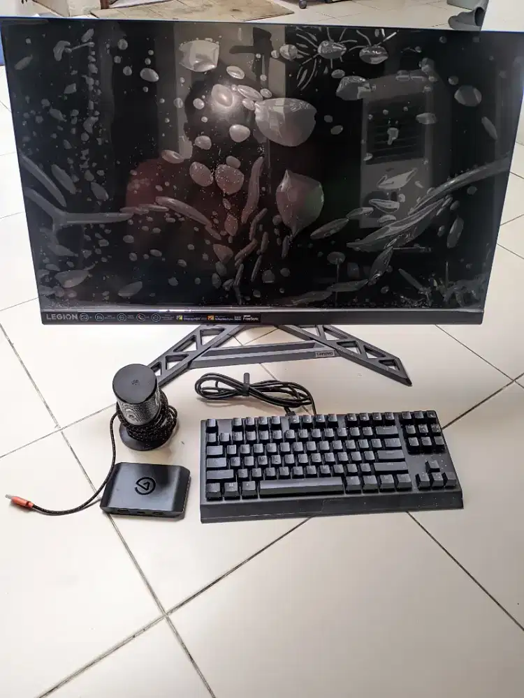 Layar gaming Lenovo Legion R27qe