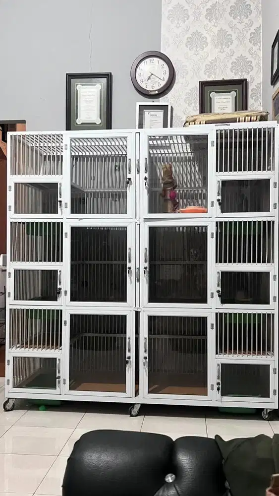 Kandang Kucing Aluminium 3 Lantai
