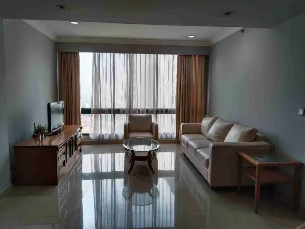 Disewakan Unit Apartemen Kondominium Taman Anggrek Furnished Tipe 2BR Dan High Floor