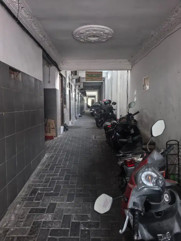 Kamar kost surabaya