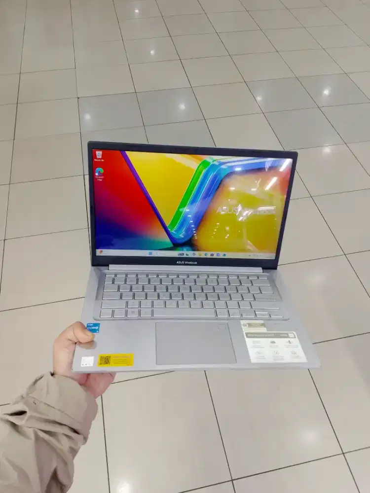 Laptop Asus Vivobook 14 A1404Za Intel Core i3 1215u Ram 8 GB SSD