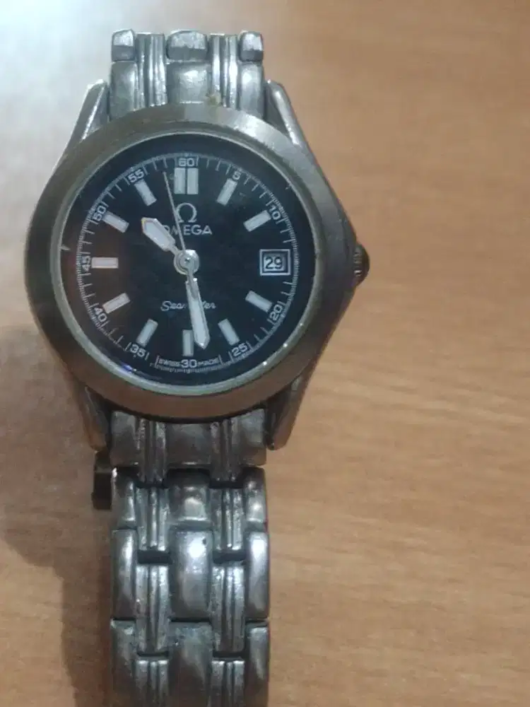 Jual jam tangan wanita omega, sesuai photo