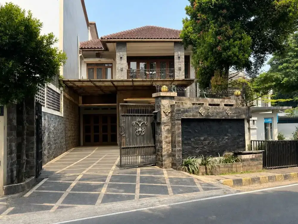 RUMAH MEWAH AREA KOMERSIAL TEROGONG PONDOK INDAH