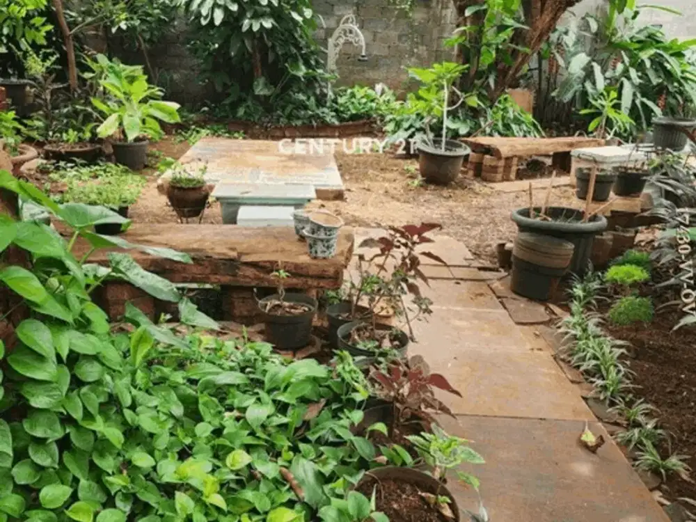 Dijual rumah hitung tanah dalam cluster deket STAN sektor 5 Bintaro jaya.
