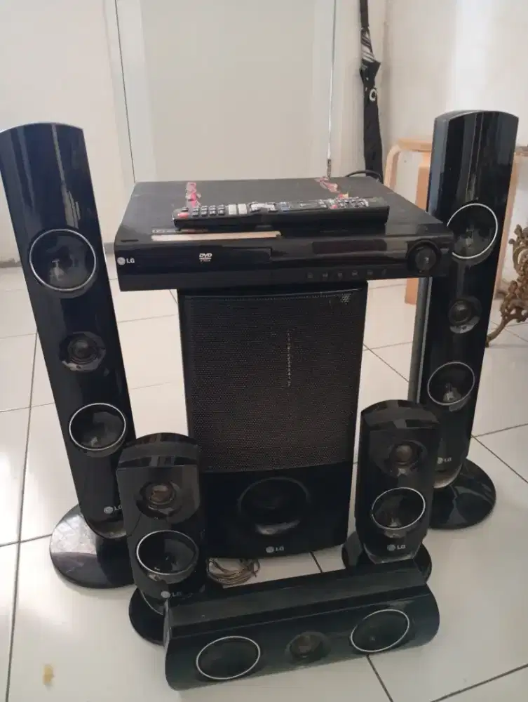 DVD Home theatre LG