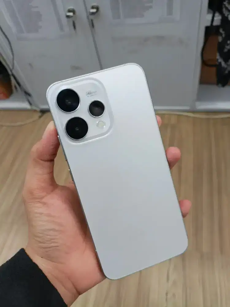 OPPO RENO 15 5G 12/256 GB SEPUTIH DIA