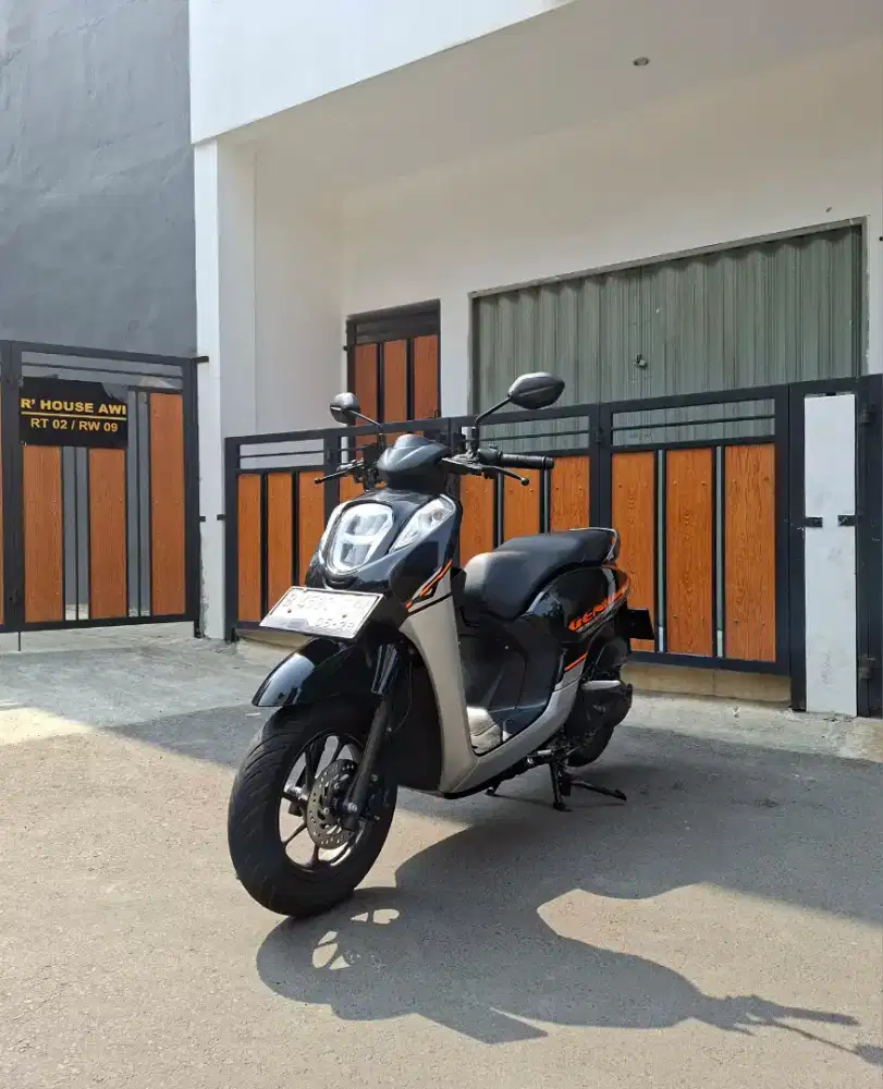 Honda Genio 110 CBS MULUSSS Pajak Hidup Panjang