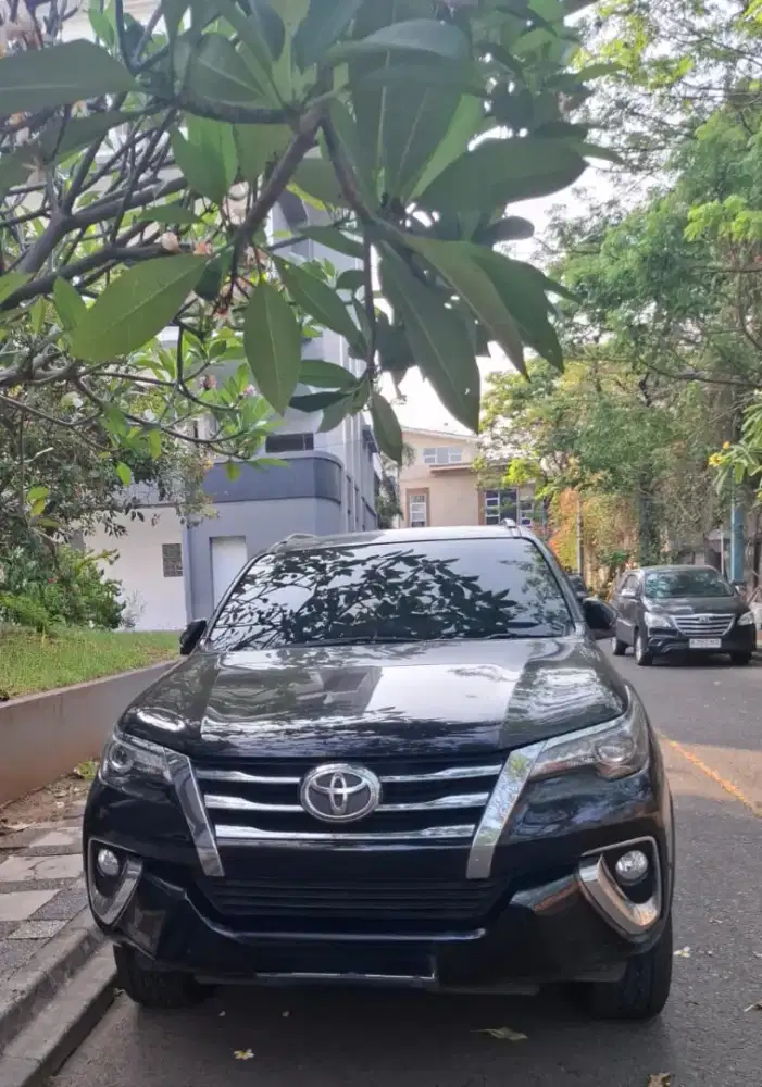 Toyota Fortuner 2.4 4x2 VRZ AT 2016