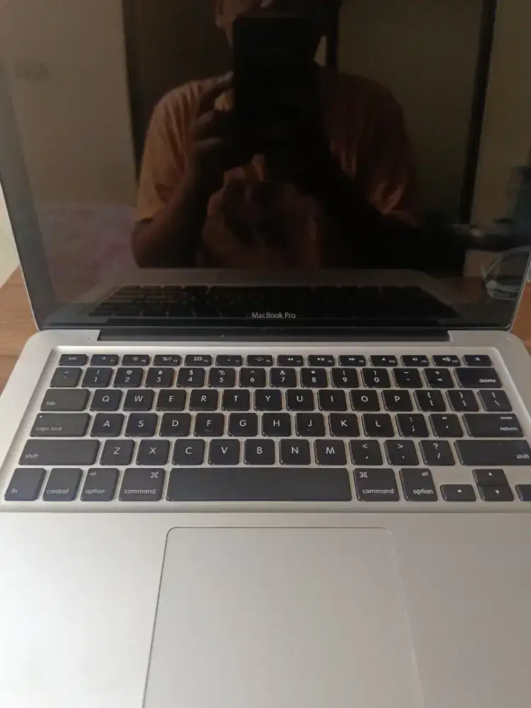 Jual macbook pro 2012 (kondisi mati total)