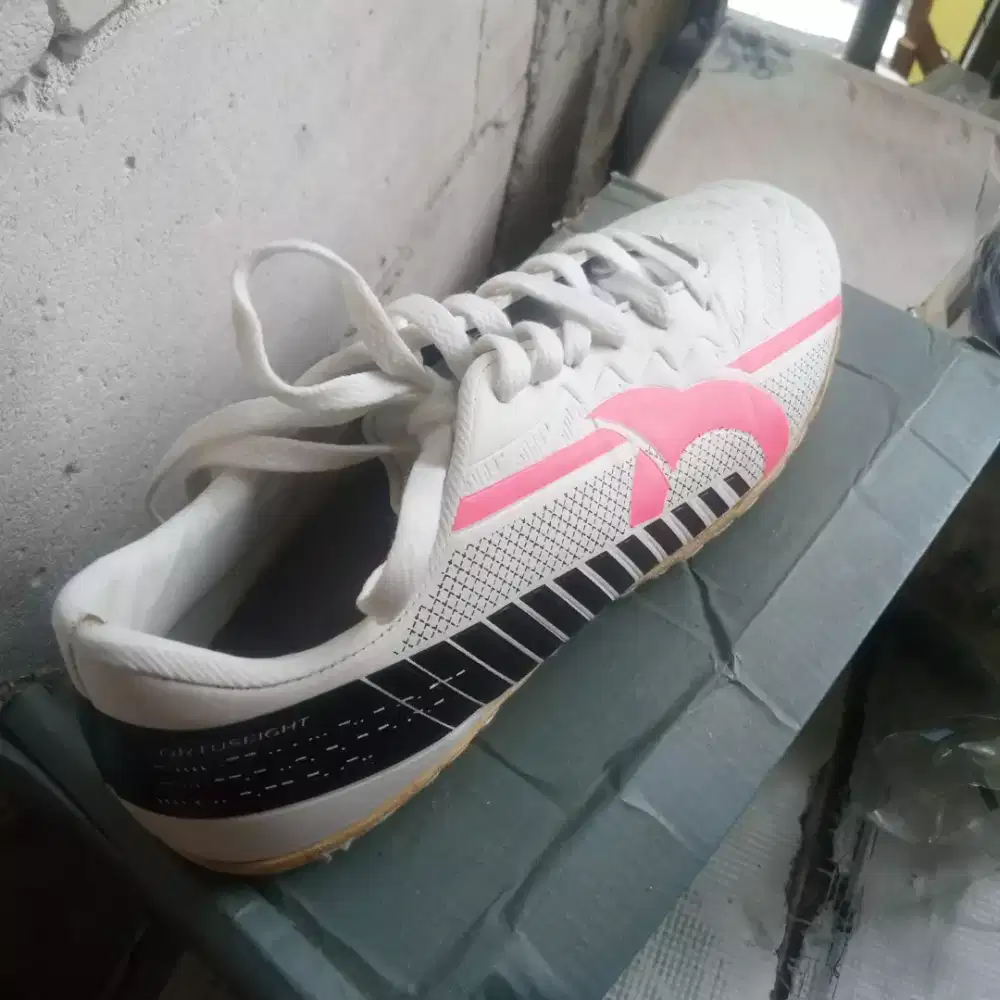 Jualsepatu bekas