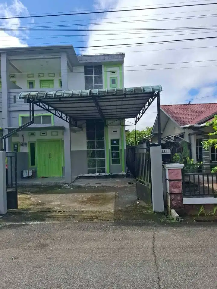 Sewa/Kontrak Rumah Komplek UNTAN Jl. Silat Baru Pontianak, 4 KT 3 KM