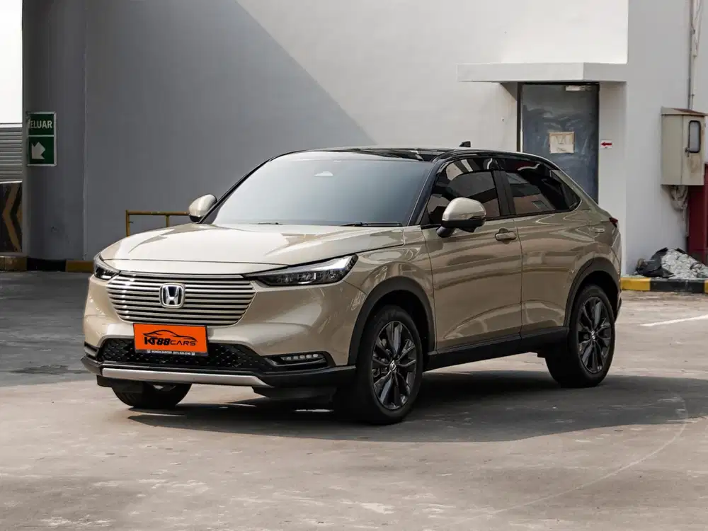 Honda HRV SE Matic 2024 coklat muda ganjil