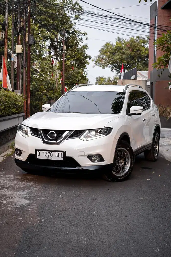 Xtrail 2.5 xt istimewa mulus