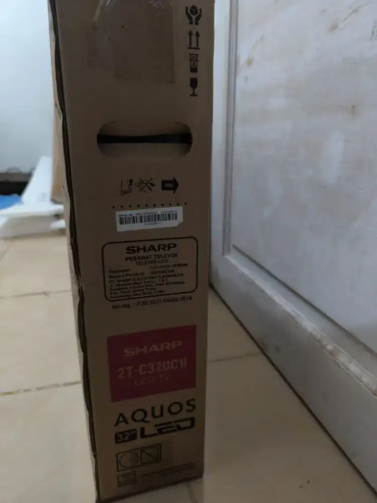 Sharp 32 inch  LED  2T - C32DC1l