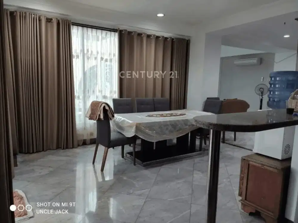 Penthouse Eksklusif Mitra Oasis Senen – Full Furnished, 4 KT, 3 KM, Harga 2,9 M