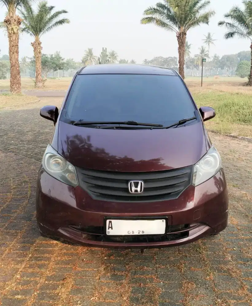Jual honda freed type s matic 2009