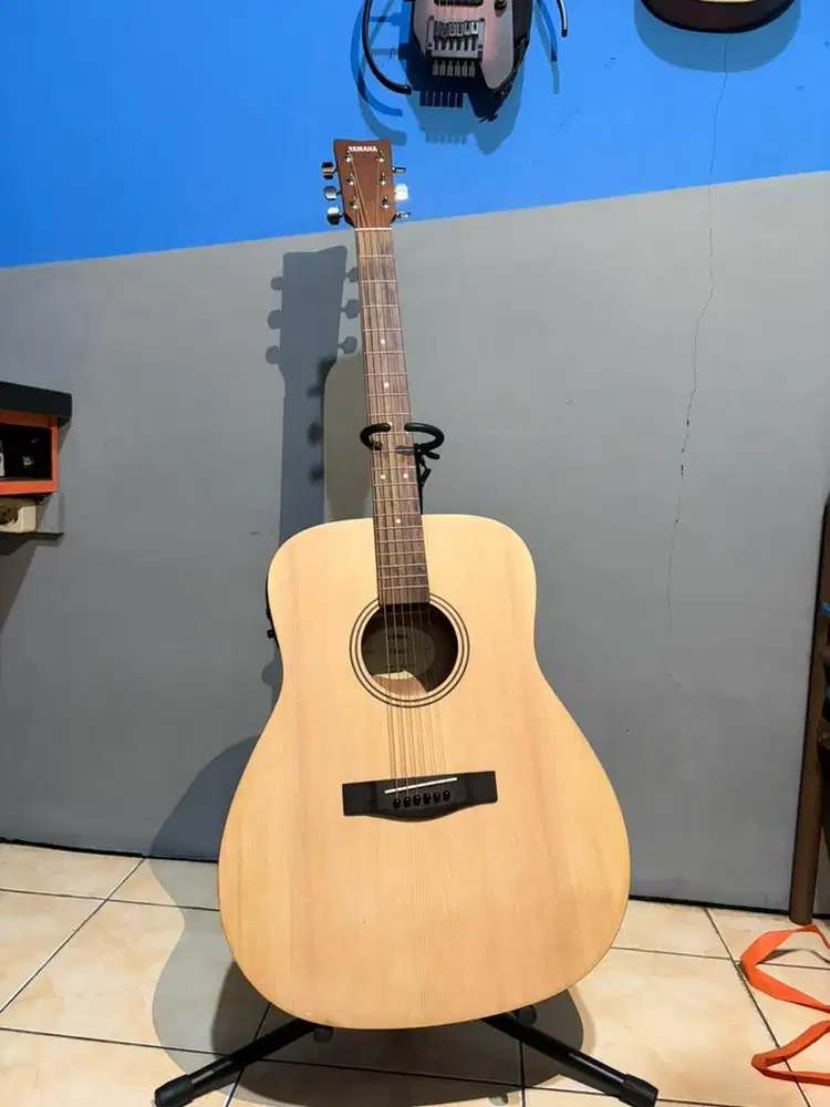 Gitar Yamaha FX400 mulus 99%