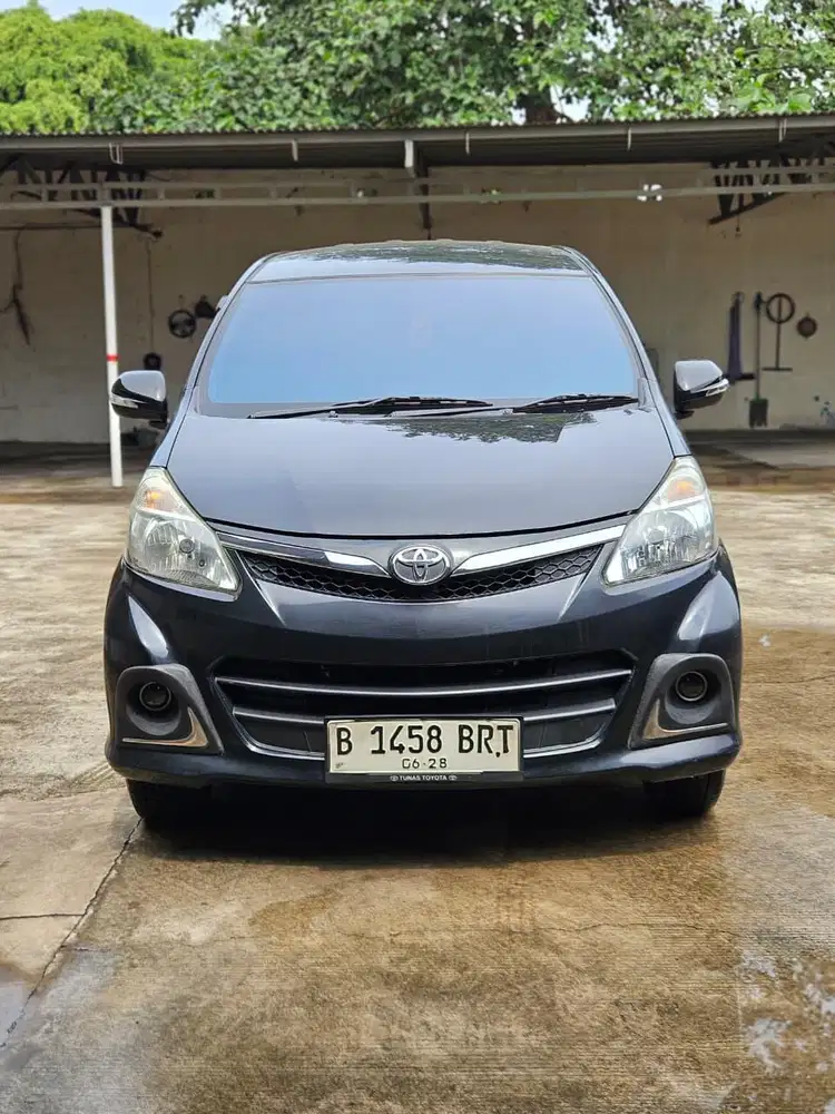 NEW AVANZA 1.5 VELOZ AT 2013 UNIT ISTIMEWA PAJAK PANJANG GRESHH !