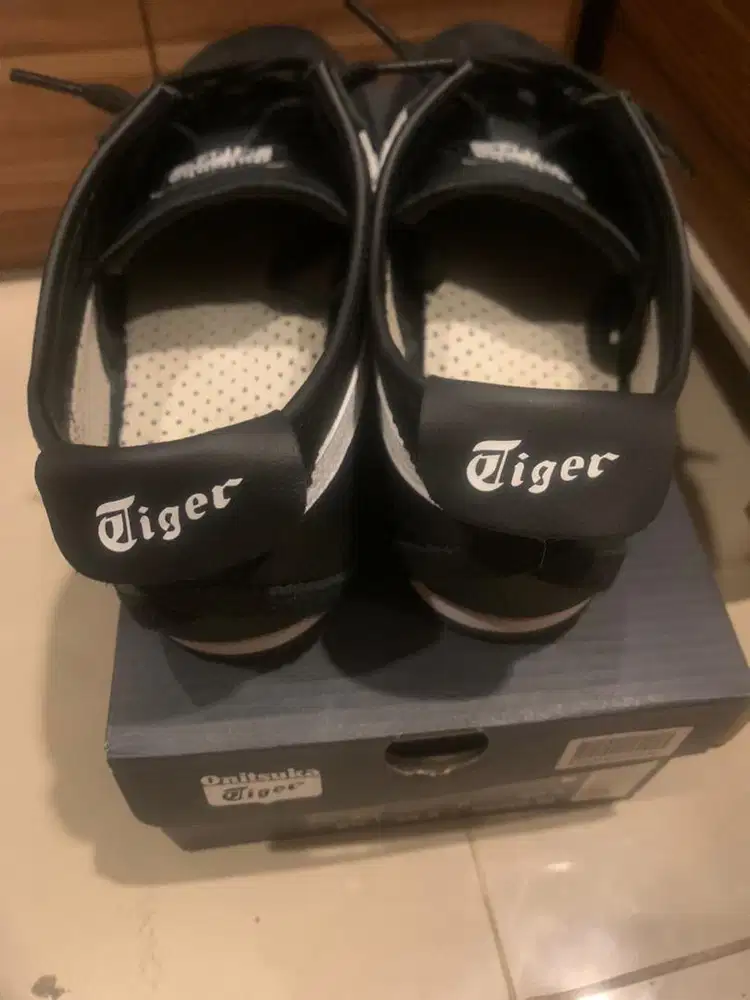 Onitsuka Tiger Mexico 66 Black/White EU 40.5