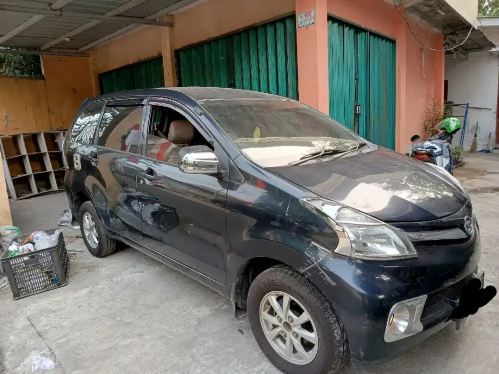 Daihatsu Xenia R 2012 Manual