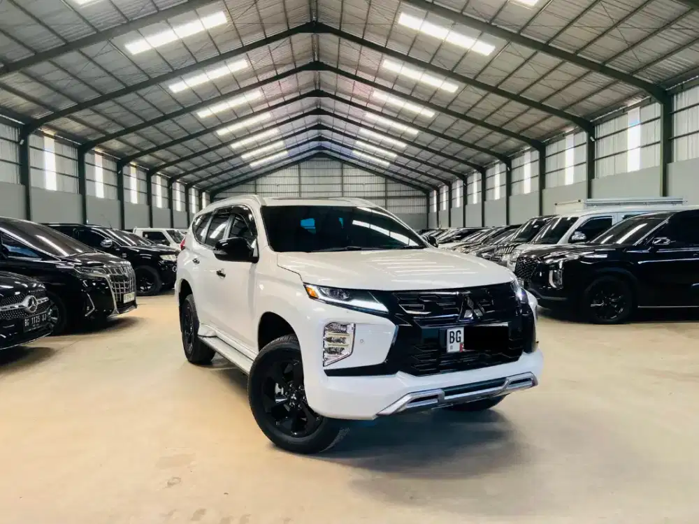 [LIKE NEW] Mitsubishi Pajero Sport Dakar 2025 / 2026 AT Matic