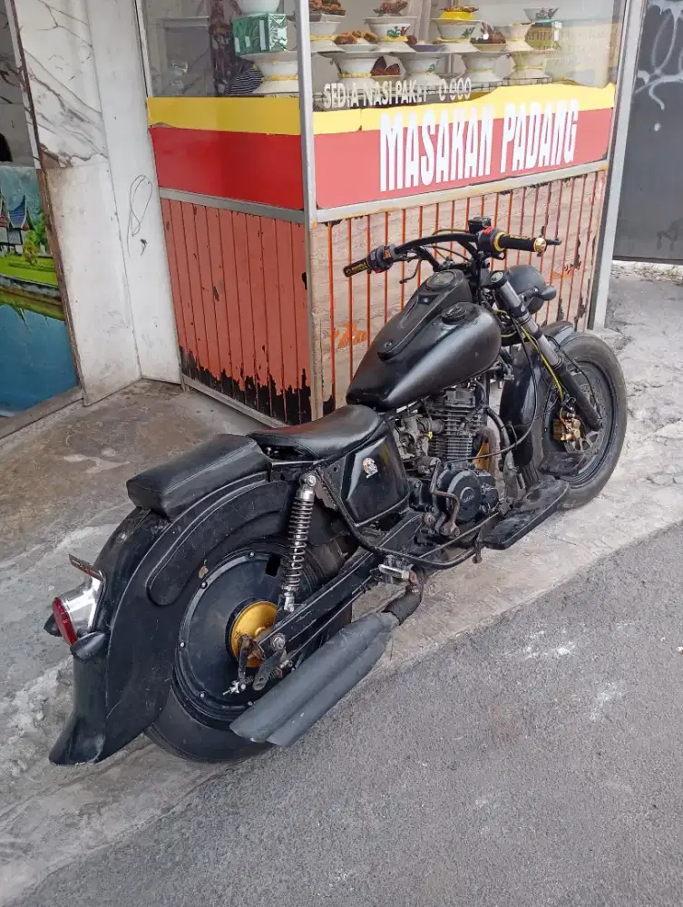 motor custom bobber