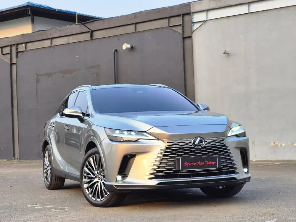 Lexus RX350 Hybrid 2023 Sonic titanium on Black, Odometer 12rb record