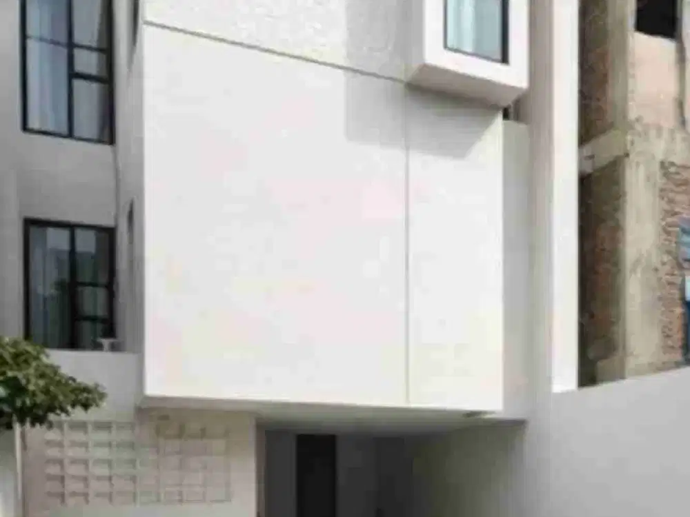 rumah brand new ada s pool di kemang jakarta selatan