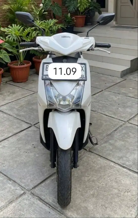 Di jual! Motor Mio S Putih Tahun 20018
