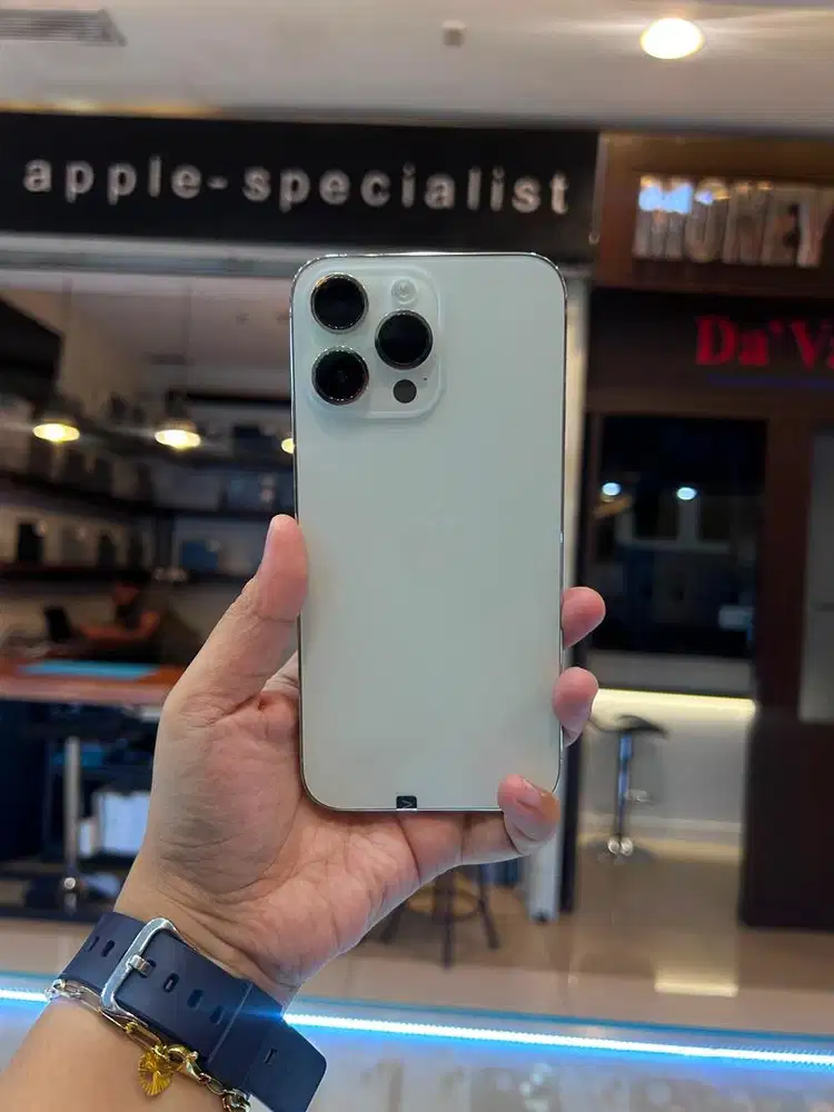 Kredit Iphone 16 Pro 128GB Second Ibox