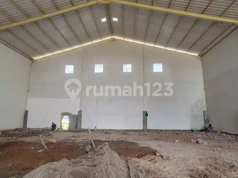 Disewakan Gudang Di Kavling Dpr Cipondoh Tangerang