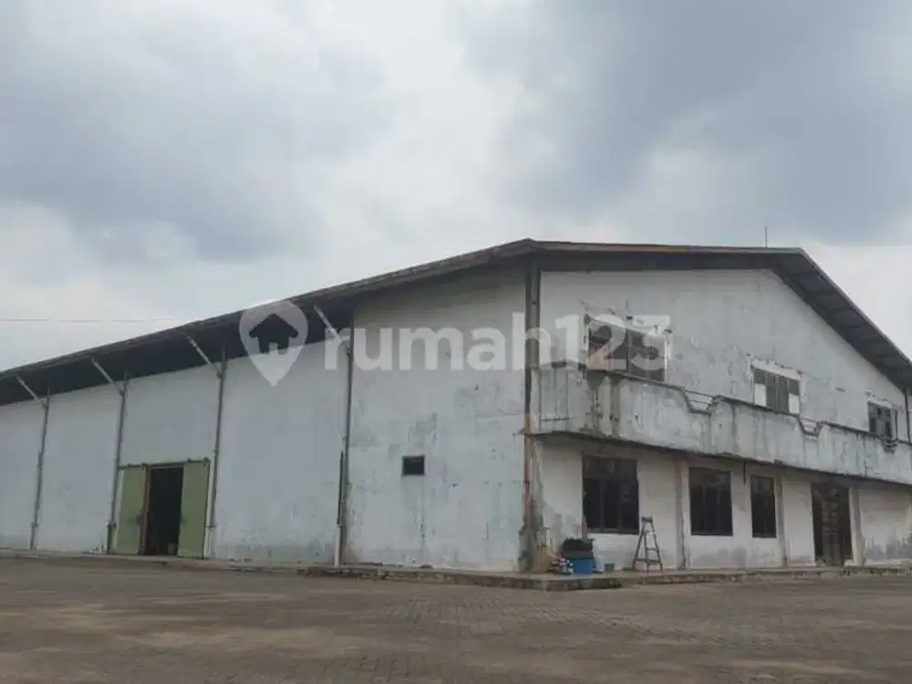 Dijual Gudang Ijin Industri di Pasar Kemis Tangerang
