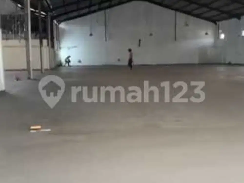 Disewakan Gudang Di Kavling Dpr Cipondoh Tangerang