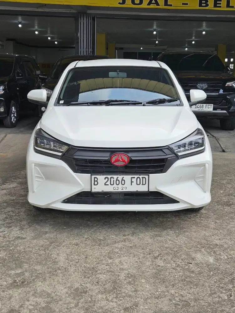 AYLA 1.2 R MT 2023 UNIT ISTIMEWA PAJAK PANJANG LOW KM GRESH !