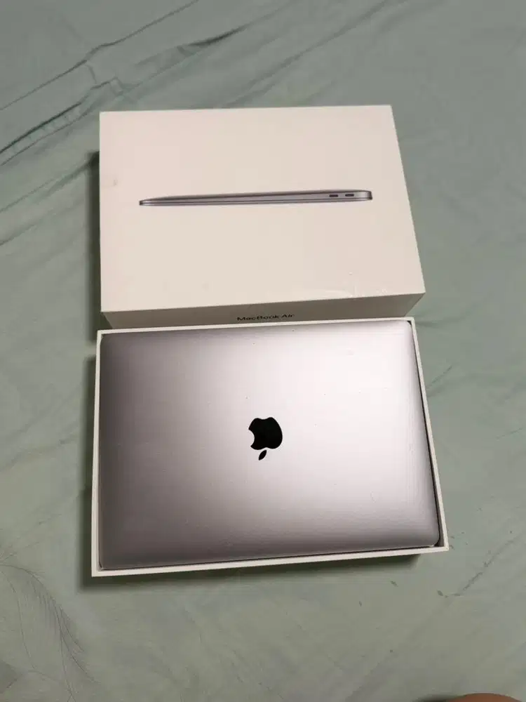 Macbook air 13 , 512 GB