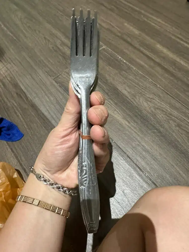 Sendok garpu makan