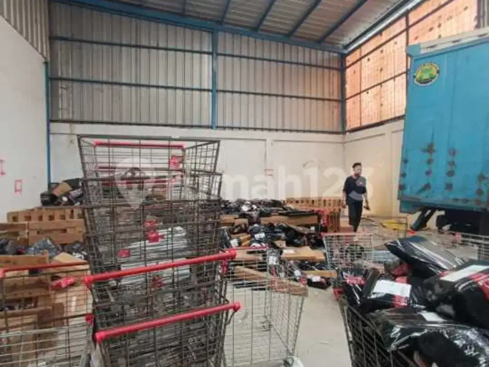 Disewakan Gudang Di Kavling Dpr Cipondoh Tangerang