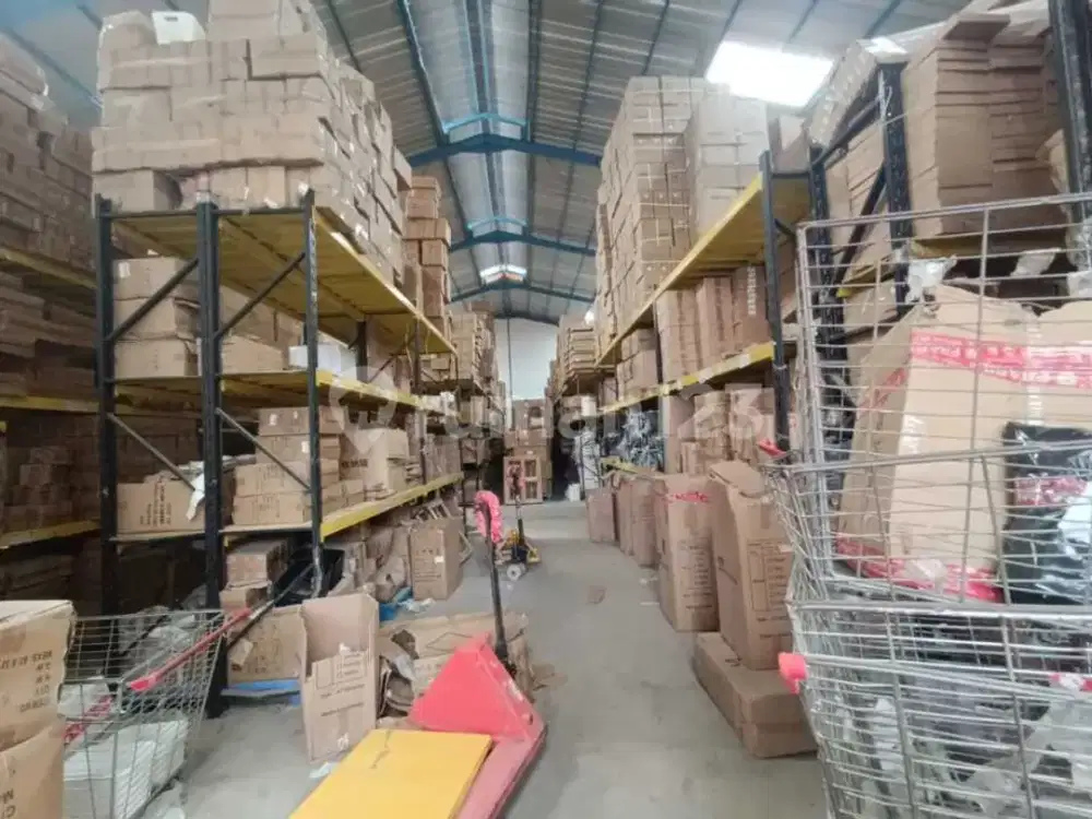 Disewakan Gudang Di Kavling Dpr Cipondoh Tangerang