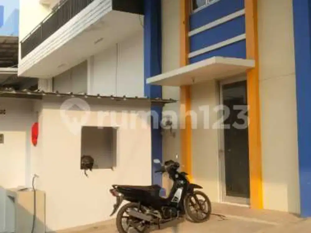 Disewakan Gudang Bagus Siap Huni Daan Mogot Komplek Pergudangan Bisa Akses Container Aman Nyaman Siap Pakai